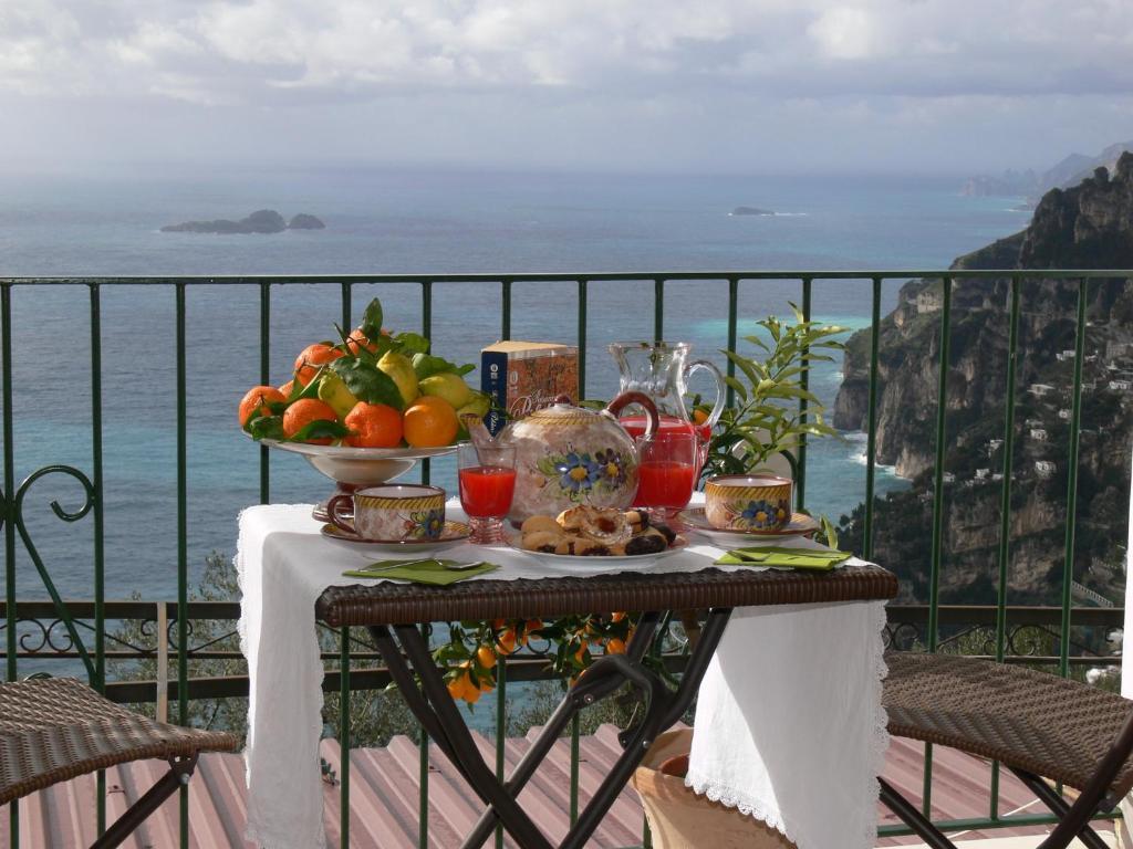 Bed and Breakfast L'Uliveto Positano Exterior foto