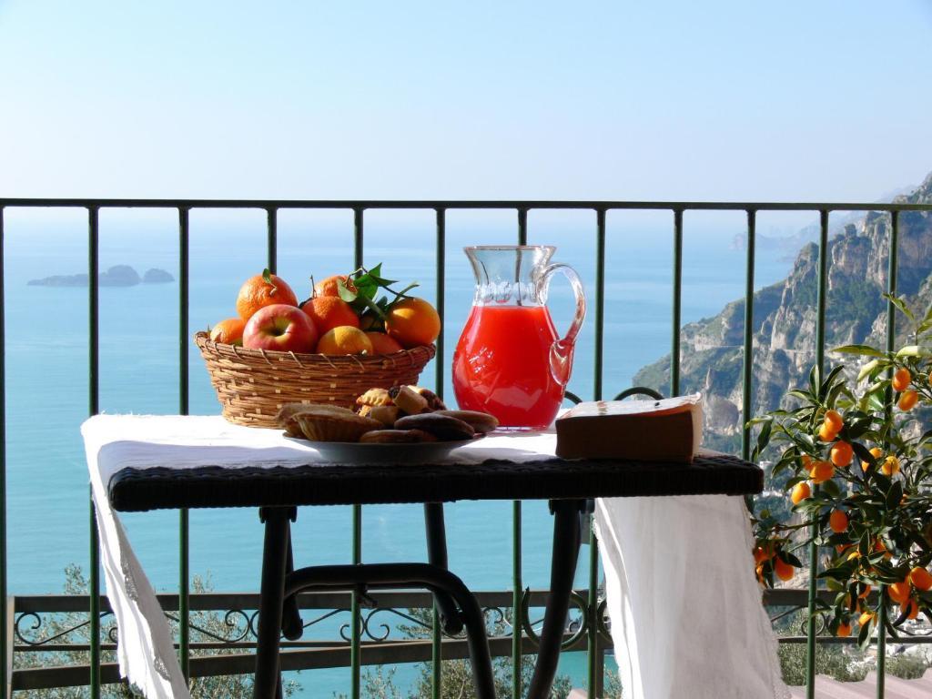 Bed and Breakfast L'Uliveto Positano Exterior foto