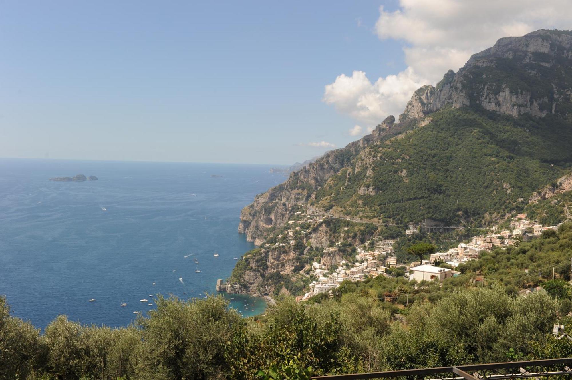 Bed and Breakfast L'Uliveto Positano Exterior foto